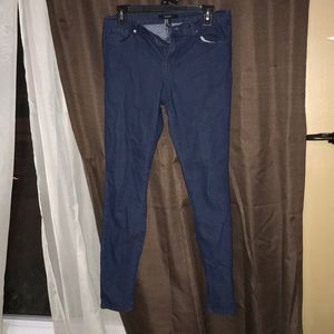 Women’s jeans